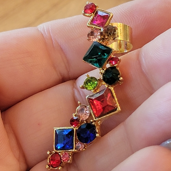 🔥LAST ONE🔥 Multicolor Jeweled Climbing Ear Cuff, unisex - Picture 4 of 9